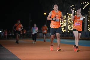 BIB: 3384, 26498
                            <button type="button" onclick="openModal(21482650)" class="btn btn-primary btn-sm float-right btn-popup" data-toggle="modal" data-target=".modal-high-quality">
                        <i class="fas fa-shopping-cart"></i> Add to Cart
                    </button>
                                            <button type="button" onclick="isThisMe(21482650, true)" class="btn btn-success btn-sm float-right btn-popup btn-isme hidden" data-toggle="tooltip" data-placement="bottom" title="นี่คือรูปของคุณใช่ไหม คลิกที่นี่เพื่อเอาเข้าอัลบั้ม">
                        <i class="fas fa-plus"></i> Add to album
                    </button>
                    <button type="button" onclick="isThisMe(21482650, false)" class="btn btn-warning btn-sm float-right btn-popup btn-isnotme hidden">
                        <i class="fas fa-ban"></i> Remove from album
                    </button>